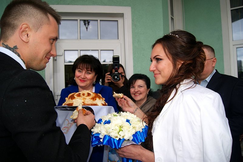 Традиционная встреча с караваем